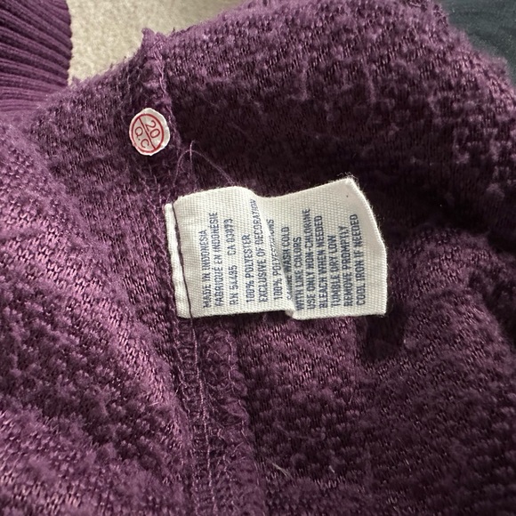 American Eagle fuzzy fleece hooded zip up - Picture 3 of 6